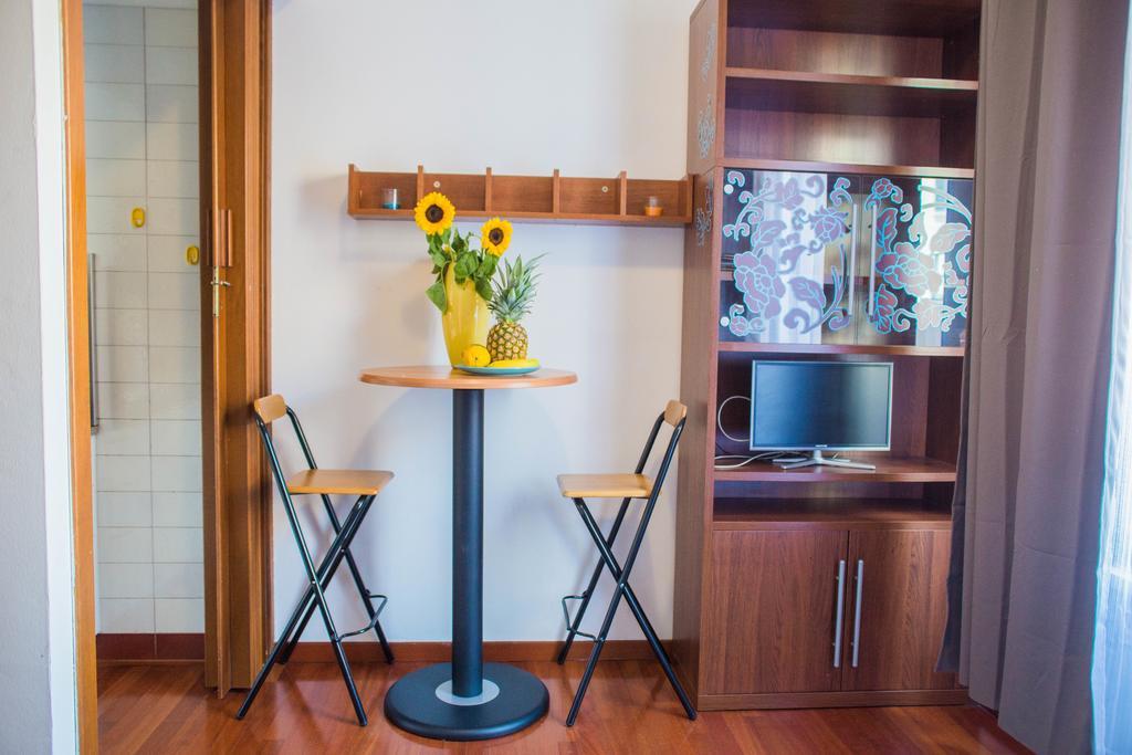 Garibaldi Central Nest Milano Eksteriør bilde